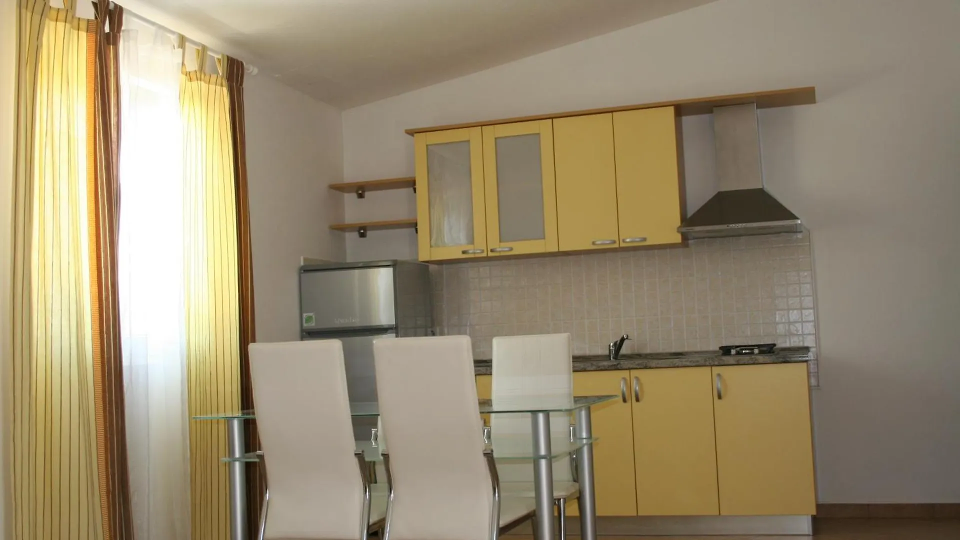 Apartmani Sara Vlasici Homestay